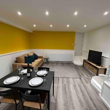Stunning 3Br Maisonette In Brixton 런던 외부 사진