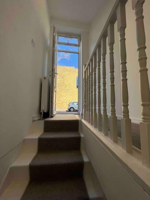 Stunning 3Br Maisonette In Brixton 런던 외부 사진