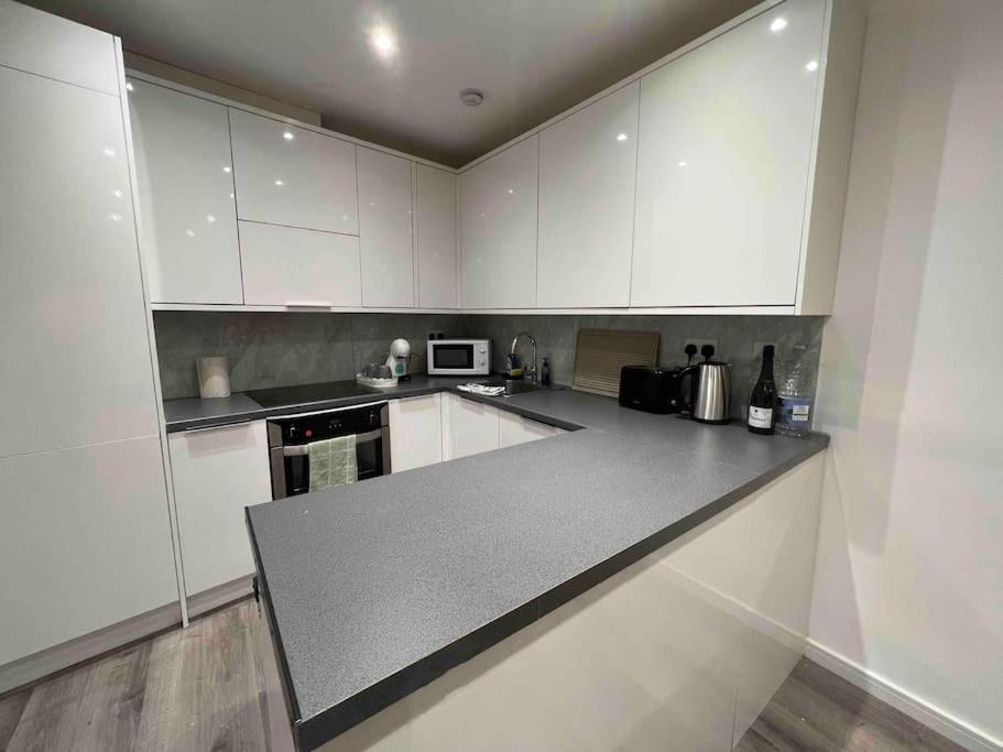 Stunning 3Br Maisonette In Brixton 런던 외부 사진
