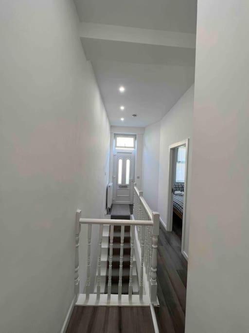 Stunning 3Br Maisonette In Brixton 런던 외부 사진